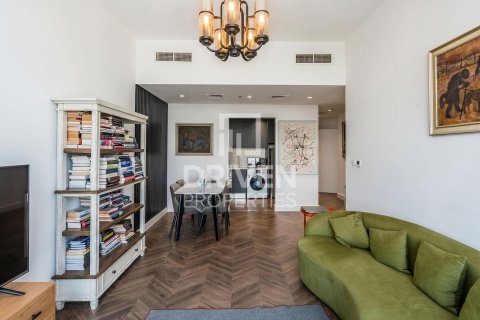 Квартира с 2 спальнями в Dubai Residence Complex, ОАЭ №190057 3