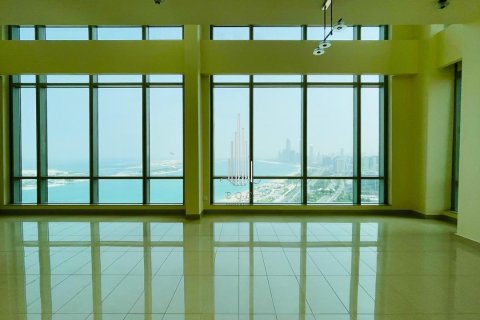 2 غرف نوم منزل ذو طابقين في Corniche Road, الإمارات العربية المتحدة رقم 77341 3