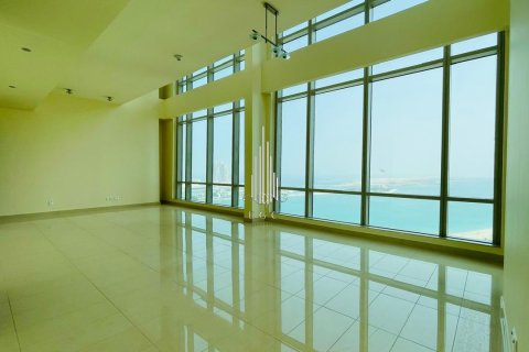 2 غرف نوم منزل ذو طابقين في Corniche Road, الإمارات العربية المتحدة رقم 77341 2