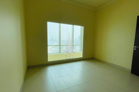 2 غرف نوم منزل ذو طابقين في Corniche Road, الإمارات العربية المتحدة رقم 77341 9