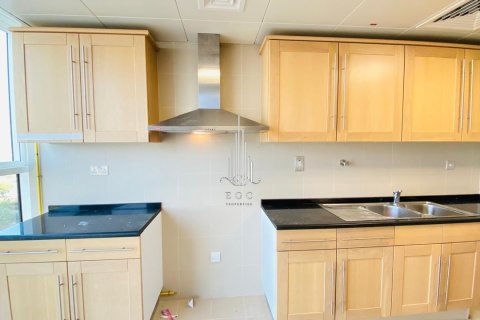 3 غرف نوم شقة في Corniche Road, الإمارات العربية المتحدة رقم 77340 18