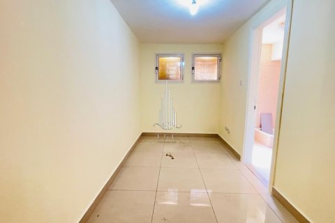 Villa de 5 chambres à Muroor Area, UAE No. 77339 19