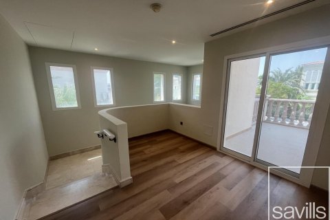 2 bedrooms Villa in Jumeirah Village Triangle, UAE No. 194357 13