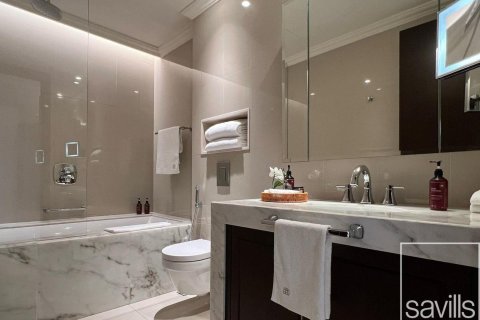 Квартира с 2 спальнями в The Address Residence Fountain Views, ОАЭ №194353 17