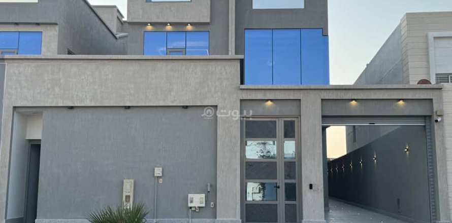 7 bedrooms Villa in Khobar, Saudi Arabia No. 59987