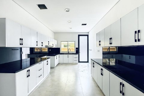 Villa de 4 chambres à Dubai, UAE No. 208812 8