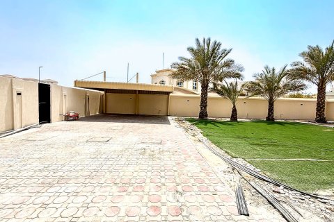 Villa de 4 chambres à Dubai, UAE No. 208812 14