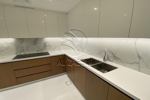 3 bedrooms Apartment on the Saadiyat Cultural District, UAE No. 91470 6