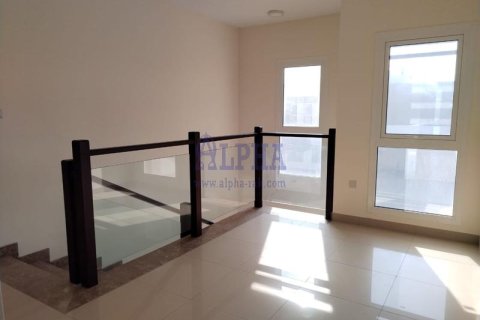 Villa de 3 chambres à Mina Al Arab, UAE No. 140847 10