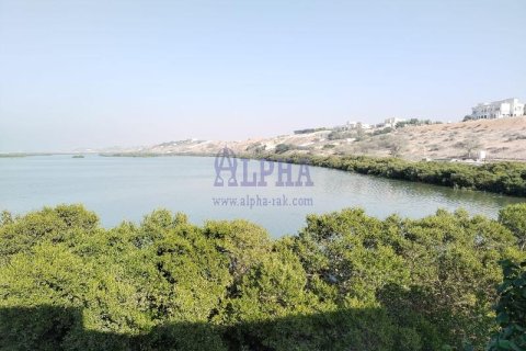 Villa de 3 chambres à Mina Al Arab, UAE No. 140847 3