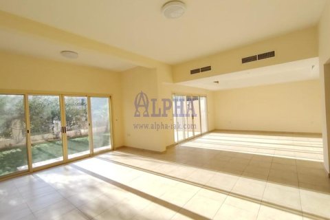 Villa de 3 chambres à Al Hamra Village, UAE No. 140848 3