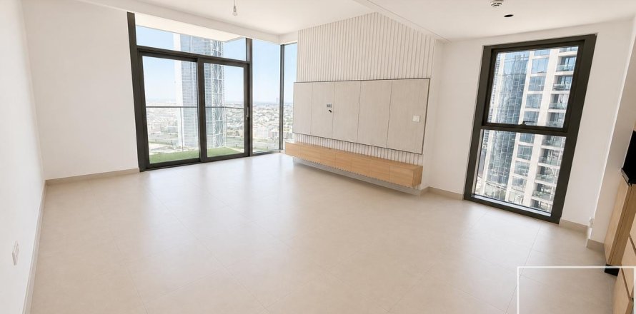 2 bedrooms Apartment in Burj Crown, UAE No. 194524