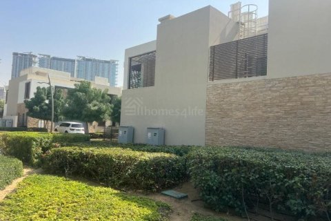 Villa de 4 chambres à Sobha Hartland, UAE No. 165381 3