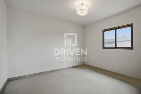 4 bedrooms Villa in Jebel Ali, UAE No. 193134 15