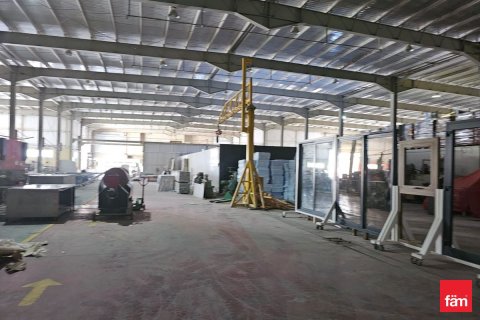 Warehouse de 980.1m² en Jebel Ali, UAE No. 135658