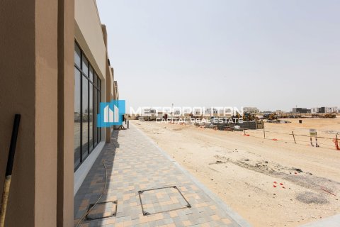 Shop de 58.6m² en Khalifa City, UAE No. 141177 18