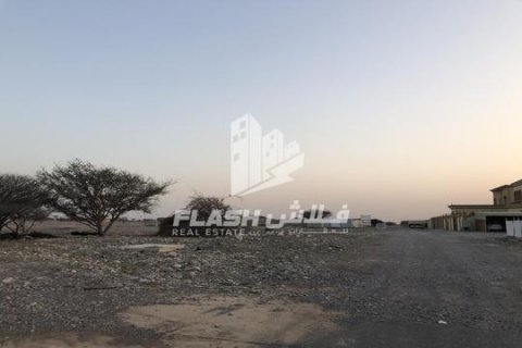 900مربع، قطعة أرض في Seih Al Harf, الإمارات العربية المتحدة رقم 172140 3