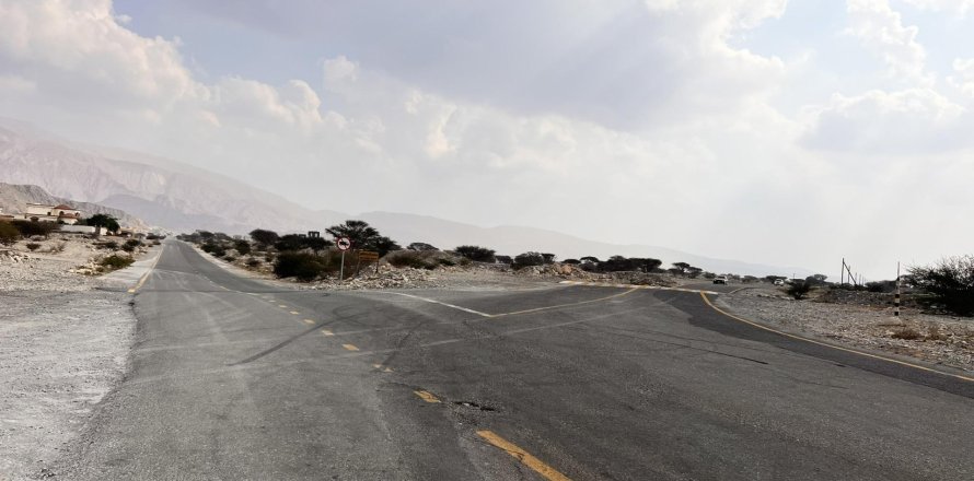 84مربع، قطعة أرض في Seih Al Harf, الإمارات العربية المتحدة رقم 172142