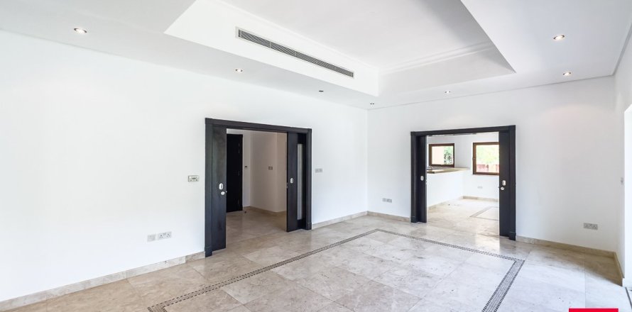 Вилла с 3 спальнями в Al Furjan, ОАЭ №135568