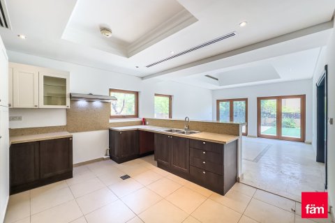 Вилла с 3 спальнями в Al Furjan, ОАЭ №135568 14