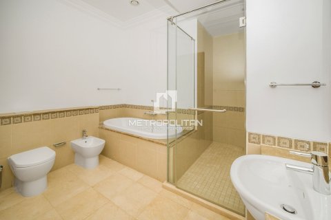 3 bedrooms Townhouse No. 128253 30