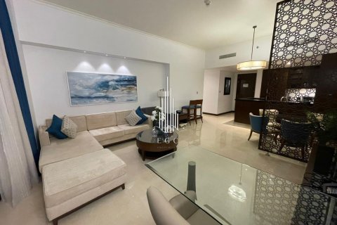 Apartment de 2 dormitorios en The Marina, UAE No. 24632 3