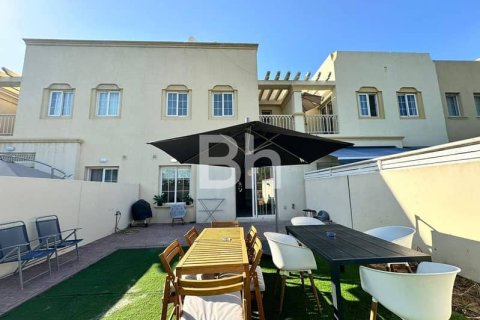 Villa de 2 chambres  No. 114860 2