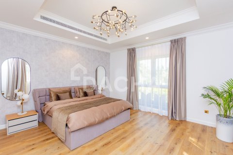 Вилла с 4 спальнями в Canal Cove Villas, ОАЭ №155793 16