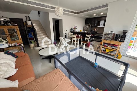 Townhouse de 3 dormitorios en Dubai Land, UAE No. 155791 16