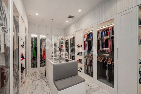 4 bedrooms Penthouse in Shoreline Apartments, UAE No. 155790 10