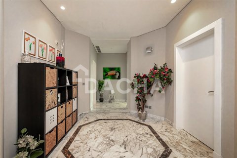 4 bedrooms Penthouse in Shoreline Apartments, UAE No. 155790 26