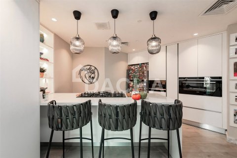 4 bedrooms Penthouse in Shoreline Apartments, UAE No. 155790 16