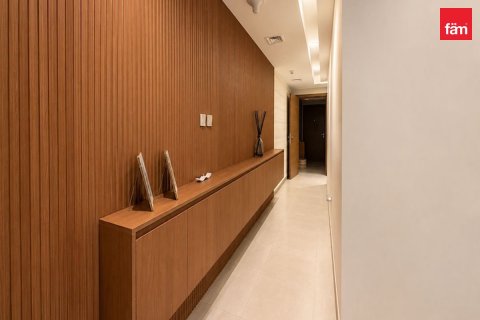 3 bedrooms Apartment in Business Bay, UAE No. 168443 8
