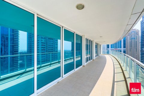 Appartement de 3 chambres à Dubai, UAE No. 163099