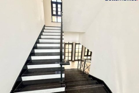 Villa de 5 dormitorios  No. 114552 17