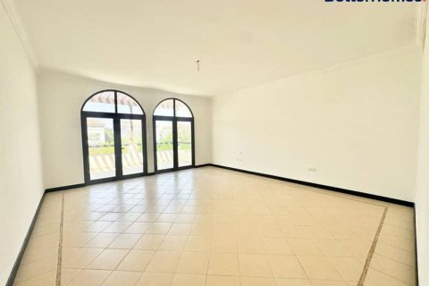 Villa de 5 dormitorios  No. 114552 5