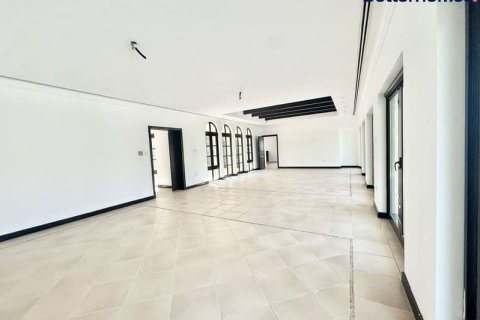 Villa de 5 dormitorios  No. 114552 21