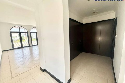 Villa de 5 dormitorios  No. 114552 6