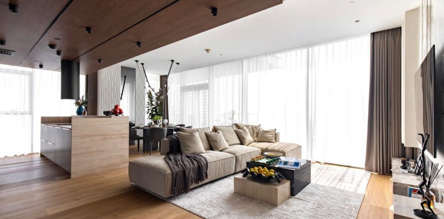 Квартира с 3 спальнями в Дубай, ОАЭ №137261