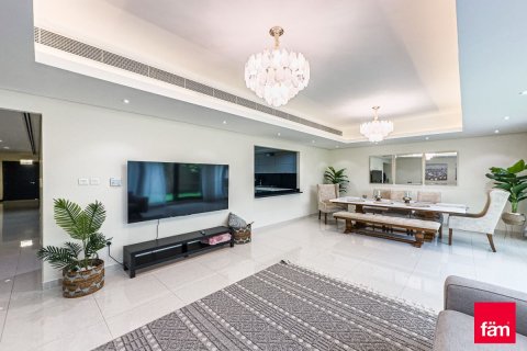 Вилла с 4 спальнями в Meydan, ОАЭ №137263 7