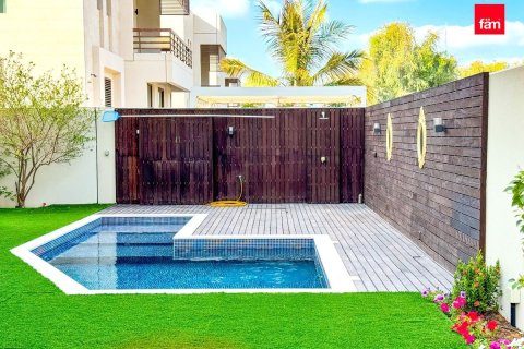 Villa de 5 chambres à Dubai, UAE No. 100233 9