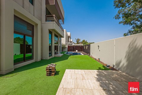Villa de 5 chambres à Dubai, UAE No. 100233 10