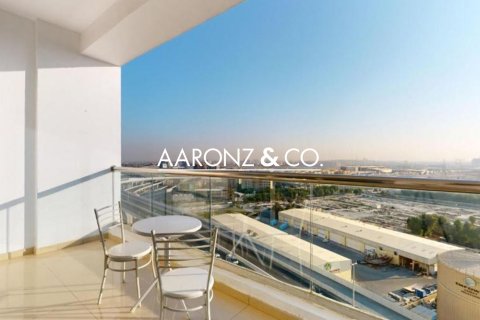 2 bedrooms Apartment  No. 132701 2