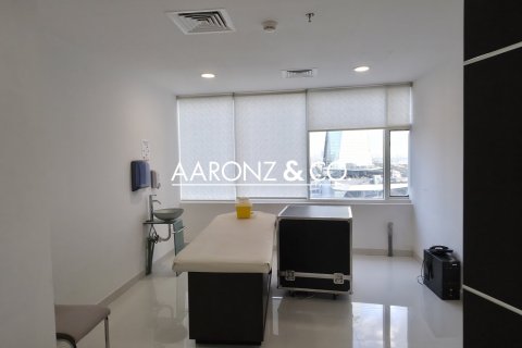 255m² Office in Jumeirah Lake Towers, UAE No. 132702 3
