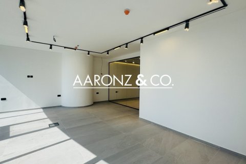 100مربع، مكتب في الخليج التجاري, الإمارات العربية المتحدة رقم 132703 13