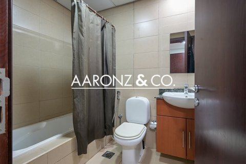 2 bedrooms Apartment in Jumeirah Lake Towers, UAE No. 132698 14
