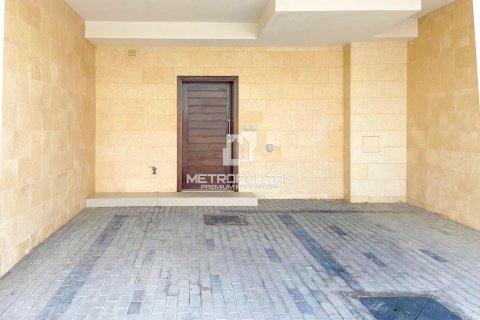 Таунхаус с 3 спальнями №129403 2