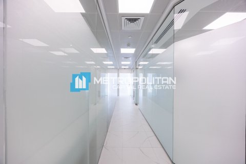 151.1m² Office in Al Reem Island, UAE No. 30044 8
