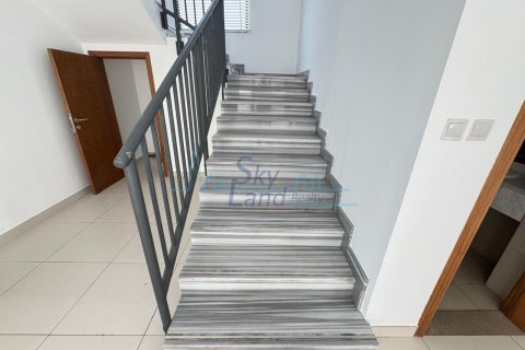 4 غرف نوم فيلا  رقم 125077 25