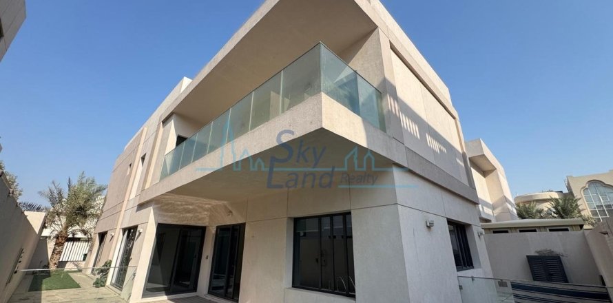 4 غرف نوم فيلا  رقم 125077